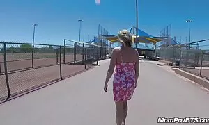 MILF anal sex suro b ...